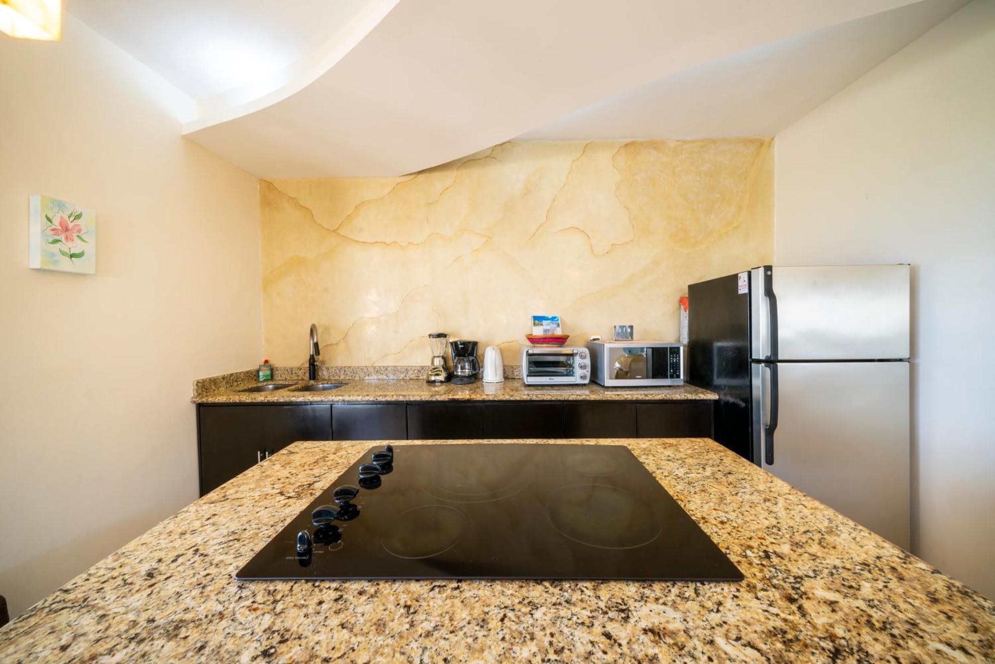 פלאייה דל כרמן Beachfront 1 Bedroom Condo - El Faro, Surf 407 מראה חיצוני תמונה